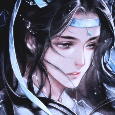 俄出动近千架无人机